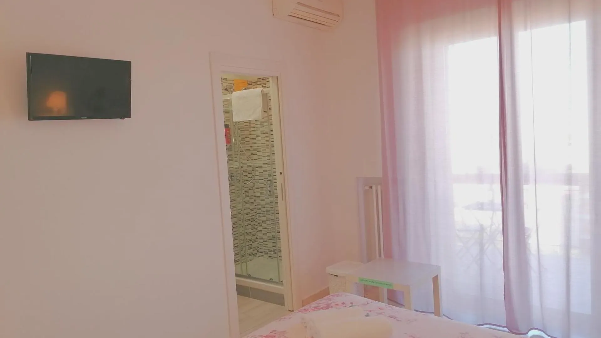 Bed & Breakfast Tanzi Home Bari