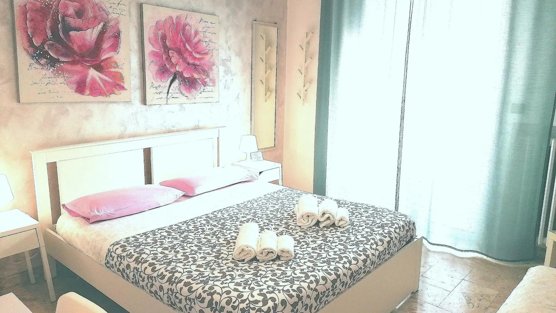 Tanzi Home Bari Bed & Breakfast