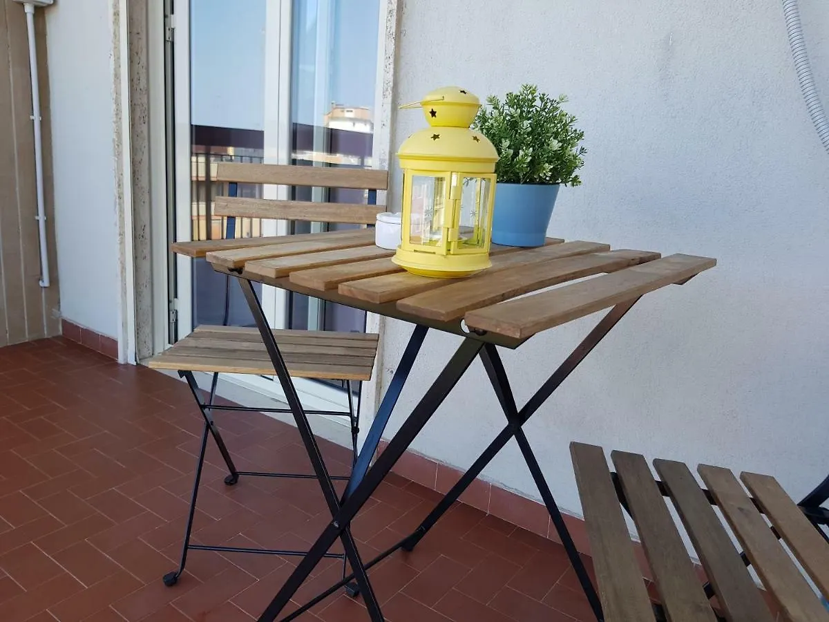 Tanzi Home Bari Bed & Breakfast