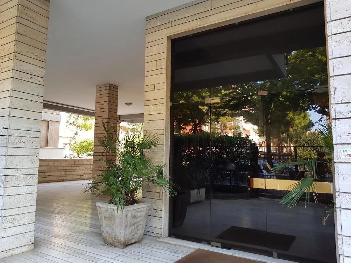 Bed & Breakfast Tanzi Home Bari